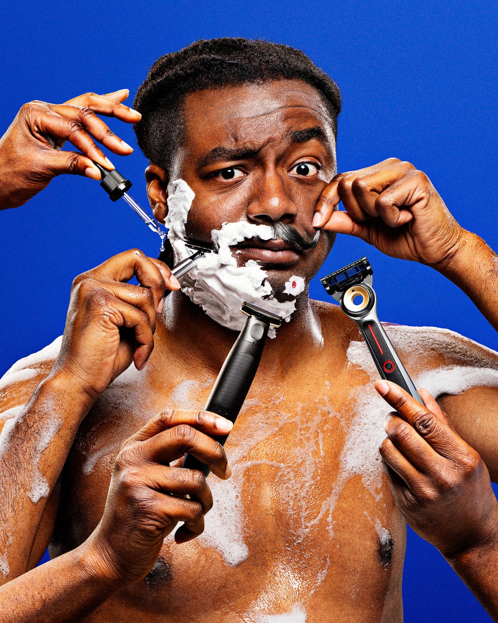The Impact of Straight Razors on Men's Grooming and Fashion