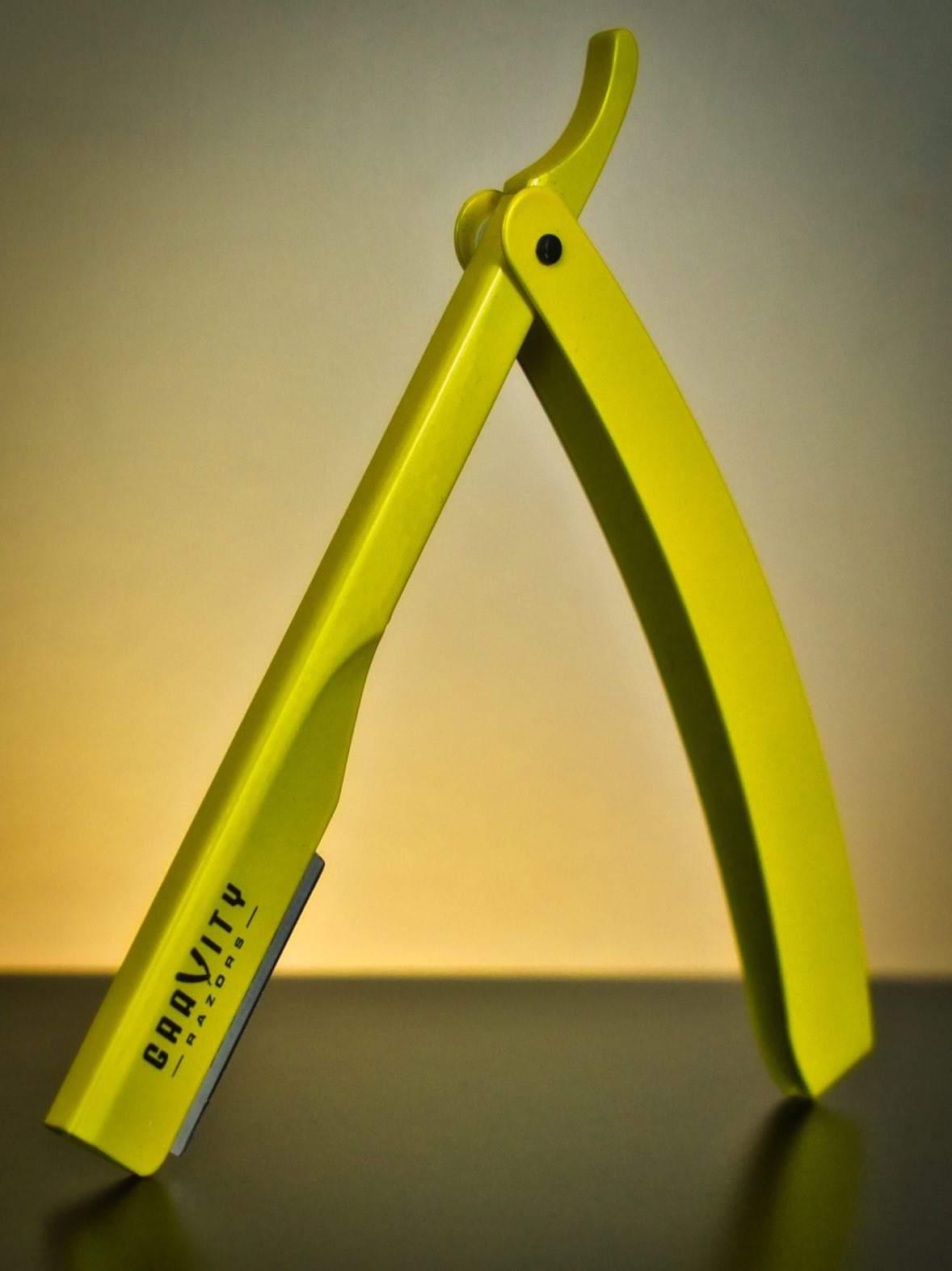 Tips and tricks for beginners using a straight razor Gravity Razors